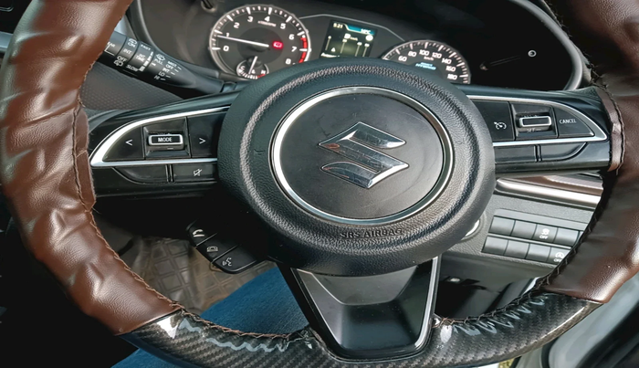 2024 Maruti BREZZA ZXI SMART HYBRID , Petrol, Manual, 17,734 km, interior