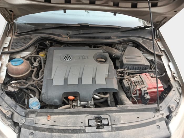 2010 Volkswagen Vento TRENDLINE DIESEL 1.6, Diesel, Manual, 1,04,336 km, exterior