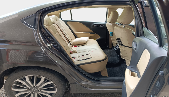 2019 Honda City 1.5L I-VTEC VX, Petrol, Manual, 32,978 km, interior