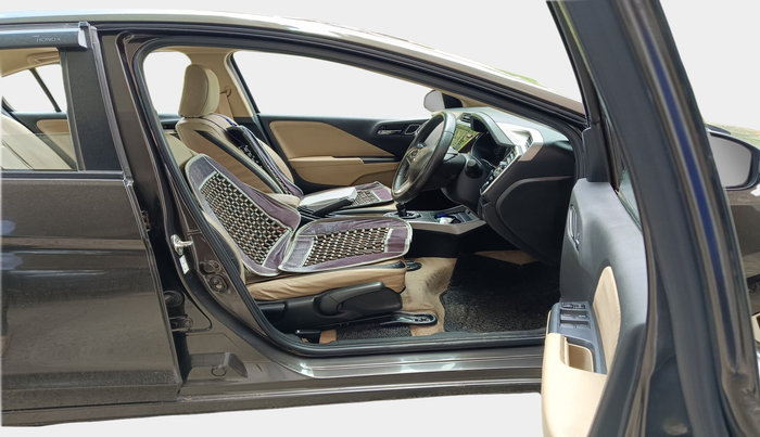 2019 Honda City 1.5L I-VTEC VX, Petrol, Manual, 32,978 km, interior