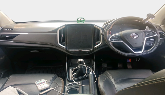 2020 MG HECTOR SHARP 2.0 DIESEL, Diesel, Manual, 1,24,503 km, interior