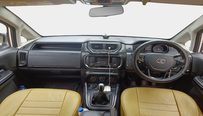 2017 Tata Hexa XE 4X2 7 STR, Diesel, Manual, 1,77,598 km, interior