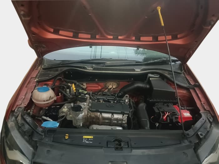 2015 Volkswagen Polo HIGHLINE1.2L, Petrol, Manual, 75,554 km, exterior
