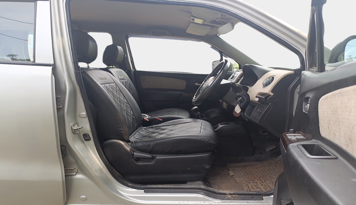 2018 Maruti Wagon R 1.0 VXI, Petrol, Manual, 25,236 km, interior