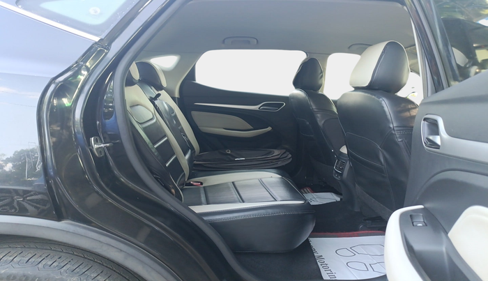 2022 MG ASTOR SUPER EX 1.5 MT, Petrol, Manual, 37,376 km, interior