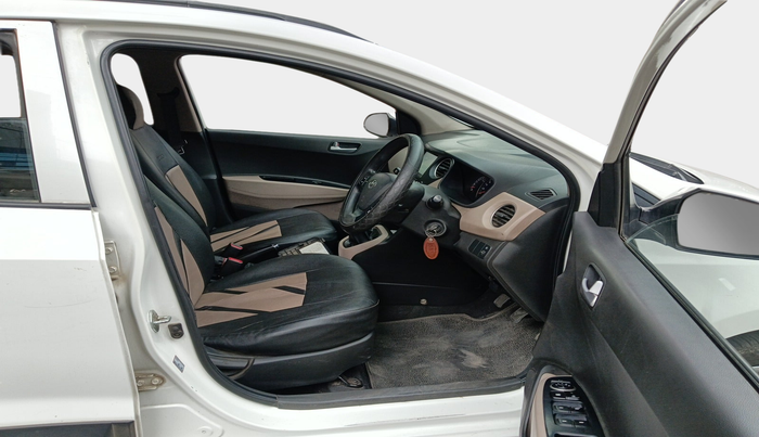 2018 Hyundai Grand i10 SPORTZ 1.2 KAPPA VTVT, Petrol, Manual, 55,090 km, interior