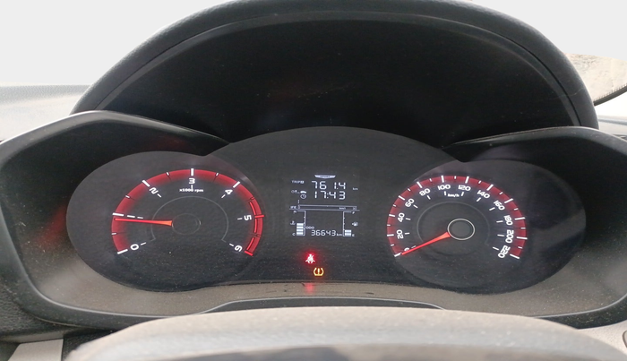2022 Mahindra XUV300 W6 1.5 Diesel, Diesel, Manual, 36,643 km, interior