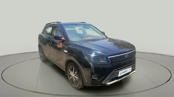 2023 Mahindra XUV300 W4 1.5 DIESEL, Diesel, Manual, 19,910 km, exterior