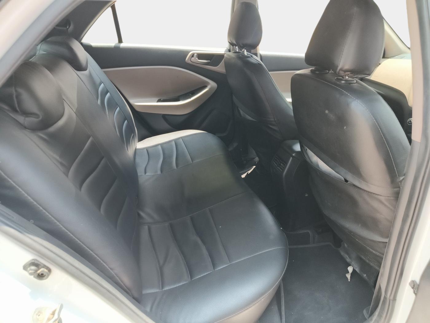2018 Hyundai Elite i20 ASTA 1.2 (O), Petrol, Manual, 26,237 km, interior