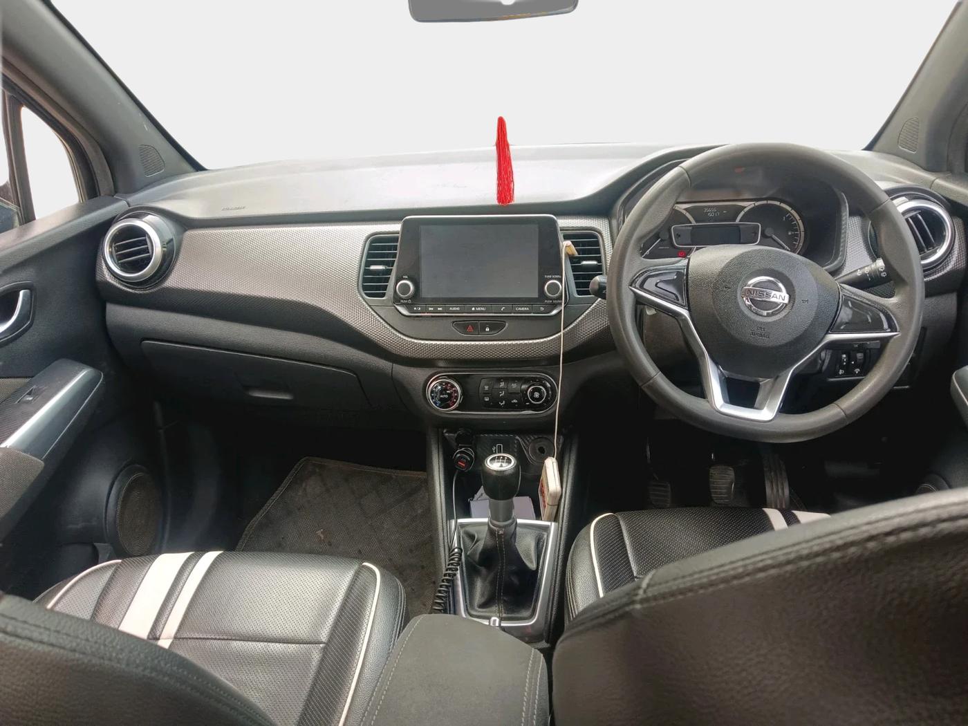 2022 Nissan Kicks XV 1.5, Petrol, Manual, 65,671 km, interior
