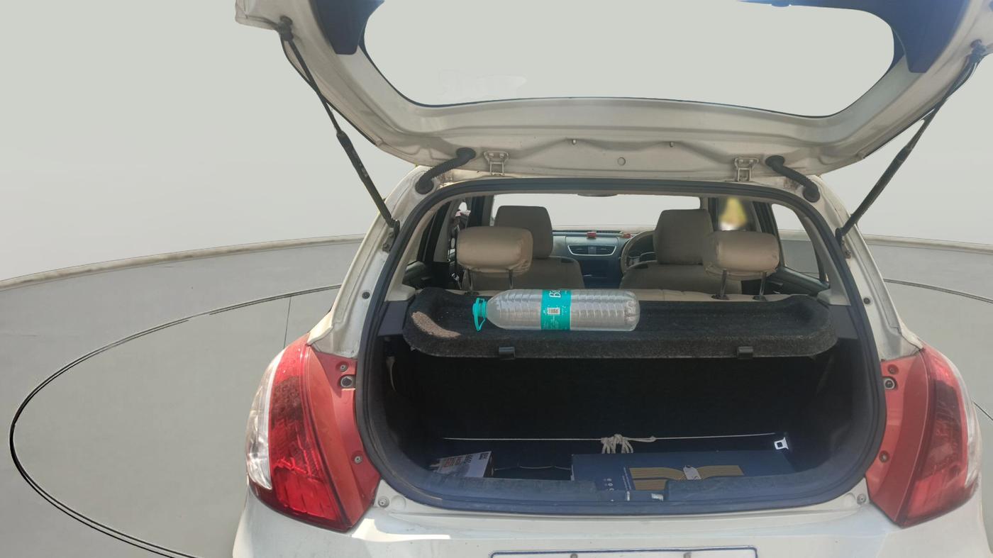 2013 Maruti Swift VXI, Petrol, Manual, 79,384 km, exterior