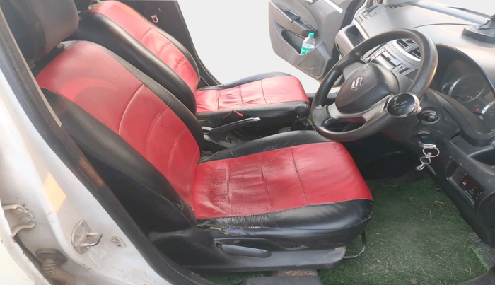 2015 Maruti Swift VDI, Diesel, Manual, 1,06,449 km, interior