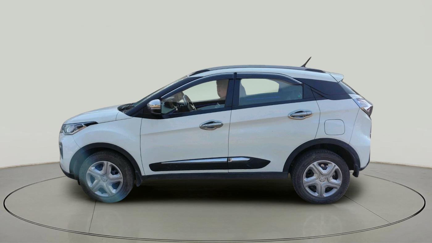 2023 Tata NEXON XM SUNROOF PETROL, Petrol, Manual, 6,501 km, exterior