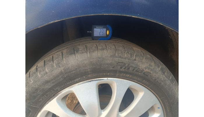 2015 Maruti Baleno ALPHA PETROL 1.2, Petrol, Manual, 75,621 km, tyre