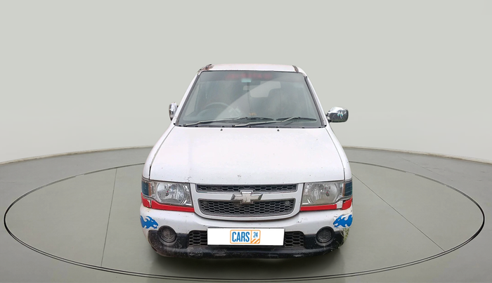 2014 Chevrolet Tavera Neo3 LT 2.5 10 STR, Diesel, Manual, 3,63,175 km, exterior
