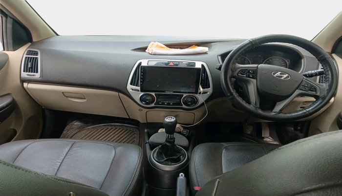 2013 Hyundai i20 SPORTZ 1.2, Petrol, Manual, 99,889 km, interior