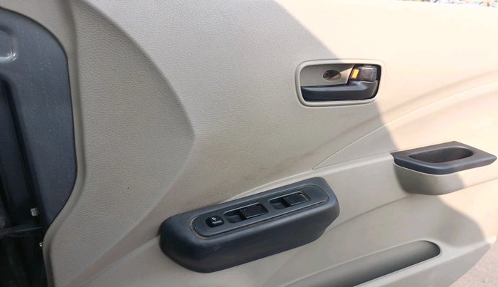 2014 Maruti Celerio LXI, Petrol, Manual, 82,263 km, interior