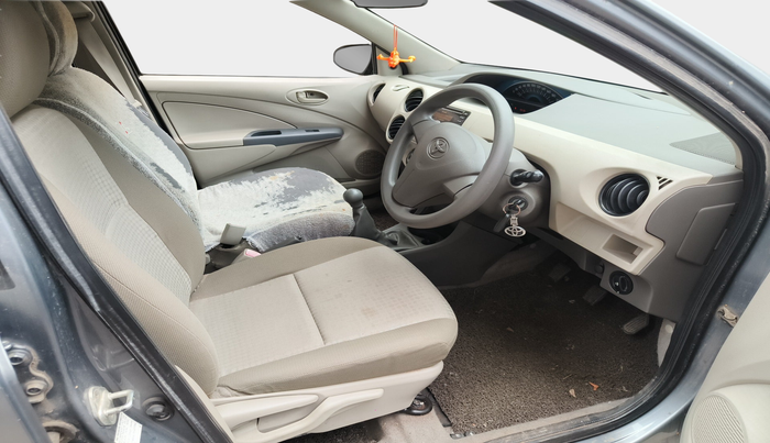 2014 Toyota Etios Liva G, Petrol, Manual, 12,492 km, interior