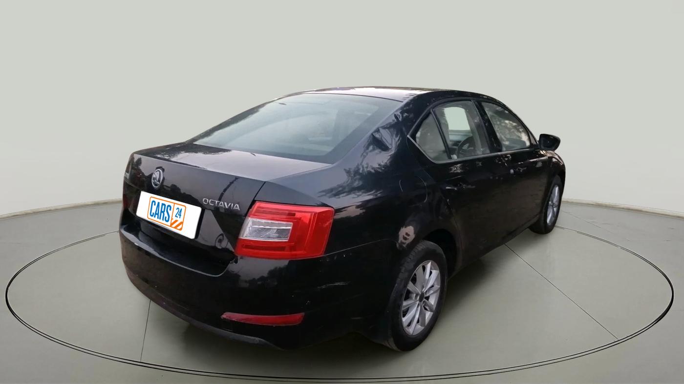 2015 Skoda Octavia ELEGANCE 2.0 TDI AT, Diesel, Automatic, 65,188 km, exterior