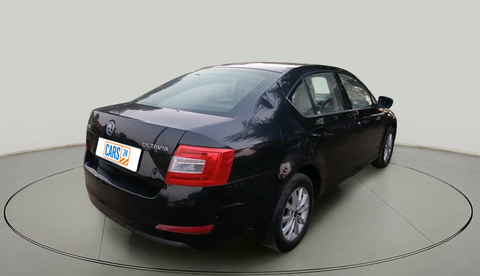 2015 Skoda Octavia ELEGANCE 2.0 TDI AT, Diesel, Automatic, 65,188 km, exterior