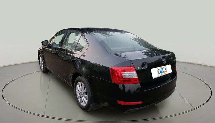 2015 Skoda Octavia ELEGANCE 2.0 TDI AT, Diesel, Automatic, 65,188 km, exterior
