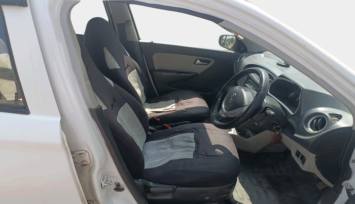 2016 Maruti Alto K10 VXI, Petrol, Manual, 1,02,030 km, interior