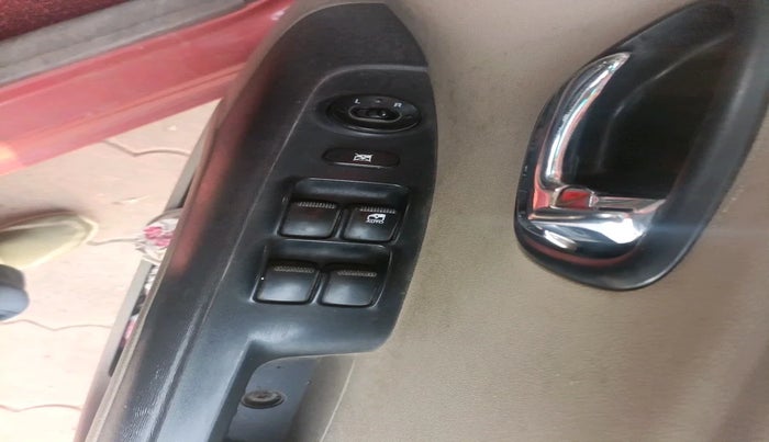 2011 Hyundai i10 MAGNA 1.2, Petrol, Manual, 24,569 km, interior