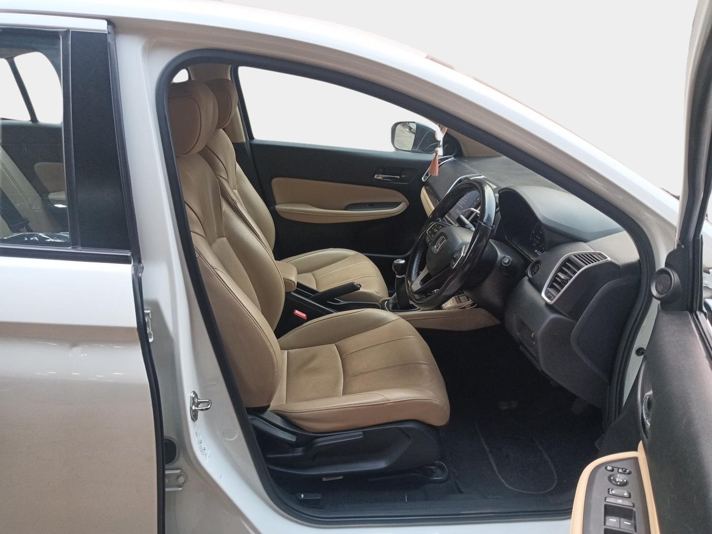 2021 Honda City 1.5L I-VTEC ZX, Petrol, Manual, 46,718 km, interior
