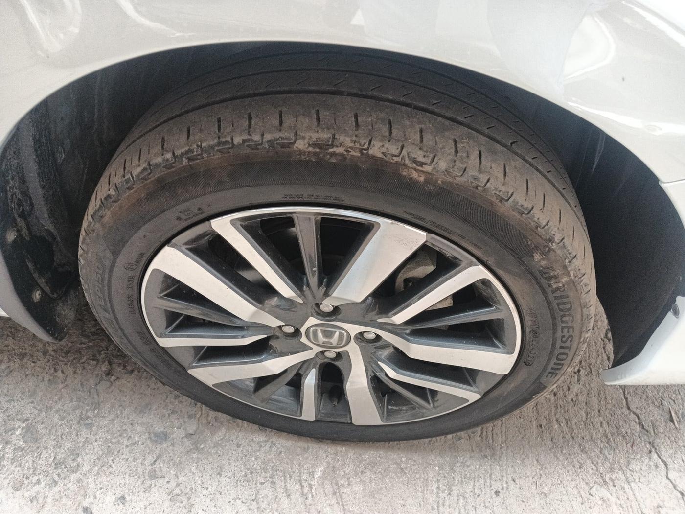 2021 Honda City 1.5L I-VTEC ZX, Petrol, Manual, 46,718 km, tyre