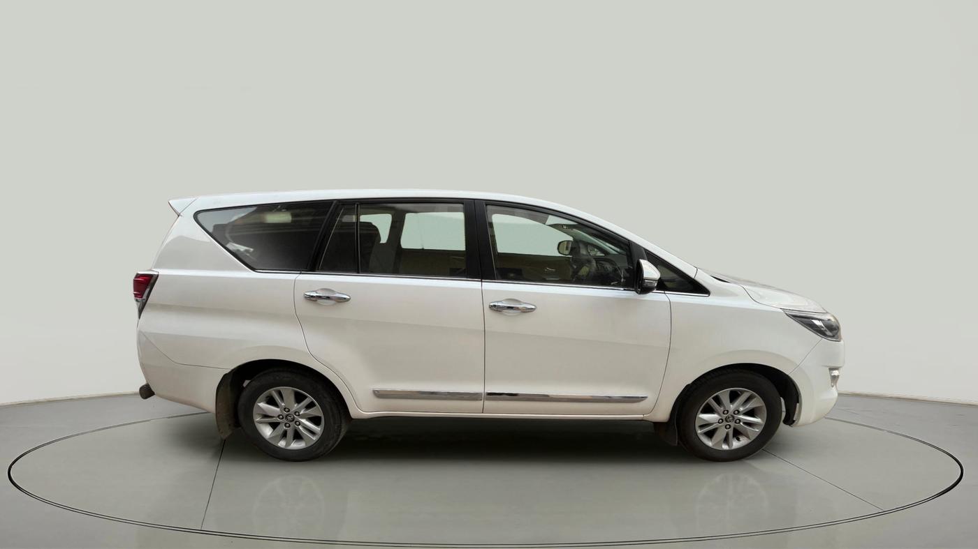 2019 Toyota Innova Crysta 2.4 VX 8 STR, Diesel, Manual, 83,486 km, exterior