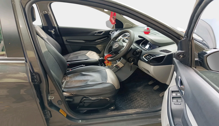 2021 Tata Tiago XZ PLUS PETROL, Petrol, Manual, 17,890 km, interior