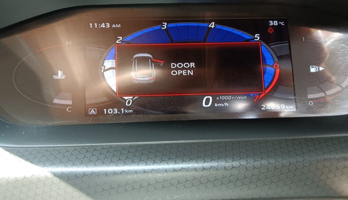 2021 Nissan MAGNITE XV PREMIUM DUAL TONE, Petrol, Manual, 24,669 km, interior