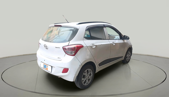 2015 Hyundai Grand i10 SPORTZ 1.2 KAPPA VTVT, Petrol, Manual, 2,39,799 km, exterior