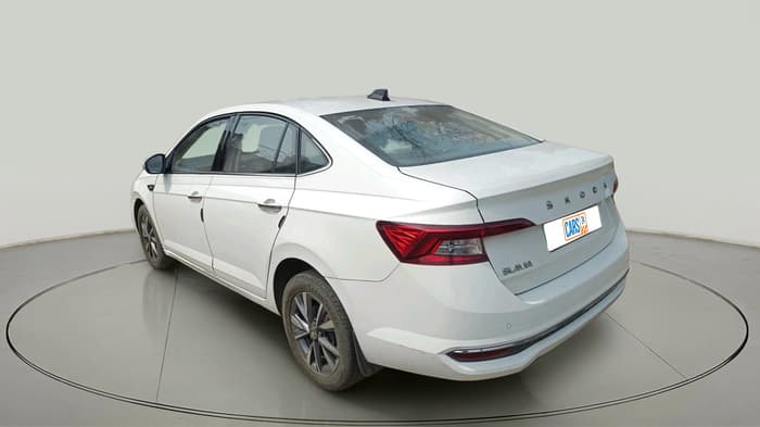 2022 Skoda SLAVIA STYLE 1.0L TSI MT, Petrol, Manual, 64,500 km, exterior