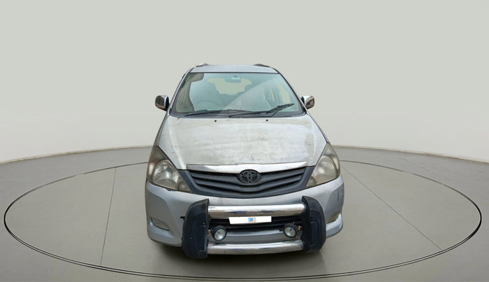 2010 Toyota Innova VX 2.5 7 STR, Diesel, Manual, 2,64,630 km, exterior