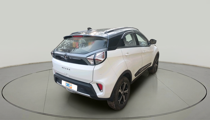 2021 Tata NEXON XZ PLUS SUNROOF DIESEL DUAL TONE, Diesel, Manual, 69,699 km, exterior