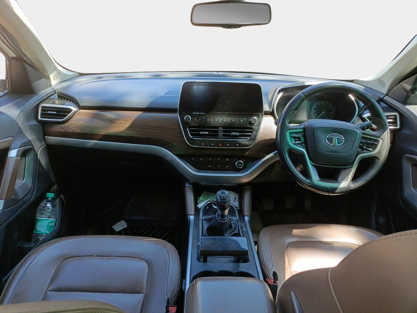 2020 Tata Harrier XZ PLUS 2.0L DUAL TONE, Diesel, Manual, 2,41,246 km, interior