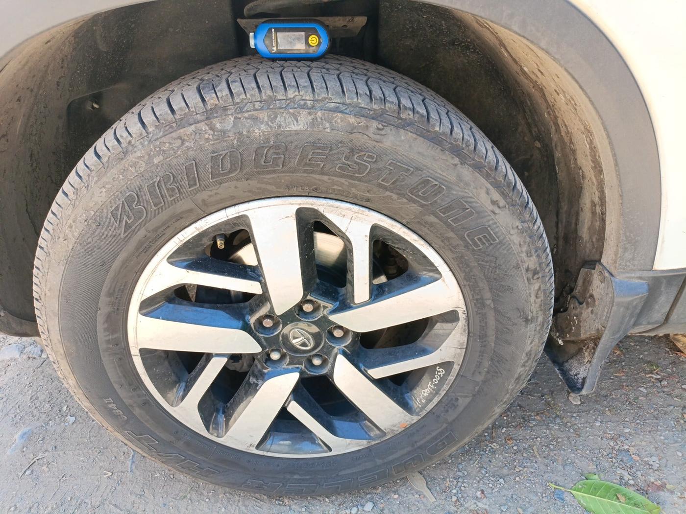 2020 Tata Harrier XZ PLUS 2.0L DUAL TONE, Diesel, Manual, 2,41,246 km, tyre