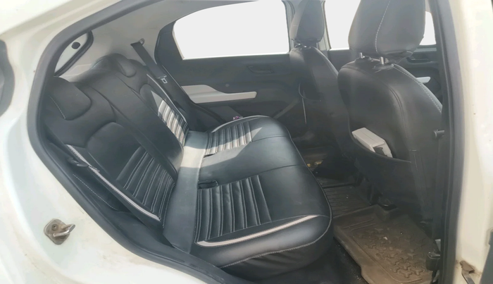 2022 Tata PUNCH ACCOMPLISHED MT, Petrol, Manual, 35,214 km, interior