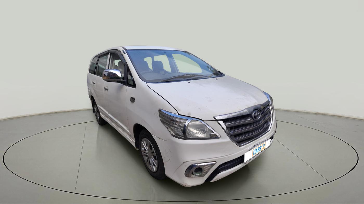 2014 Toyota Innova 2.5 GX 8 STR, Diesel, Manual, 84,307 km, exterior