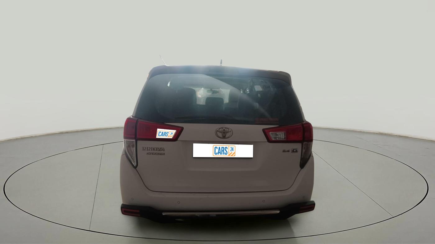 2021 Toyota Innova Crysta 2.4 G 8 STR, Diesel, Manual, 86,602 km, exterior
