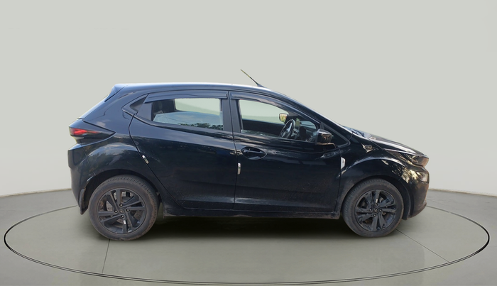 2022 Tata ALTROZ XZ PLUS DIESEL DARK EDITION, Diesel, Manual, 34,573 km, exterior
