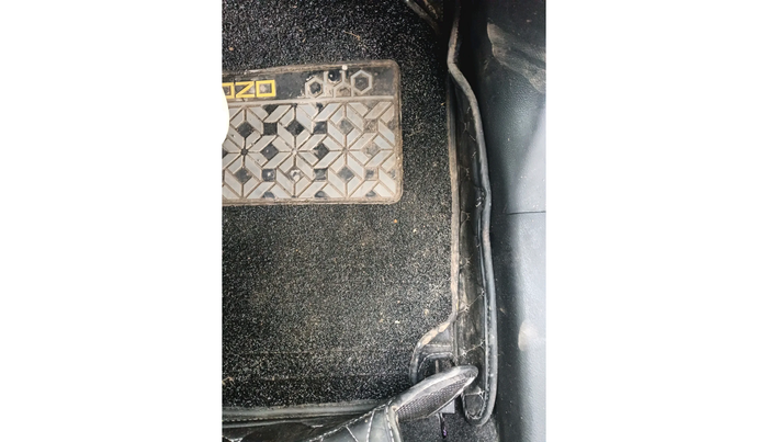 2019 Maruti Swift VXI, Petrol, Manual, 1,16,986 km, interior