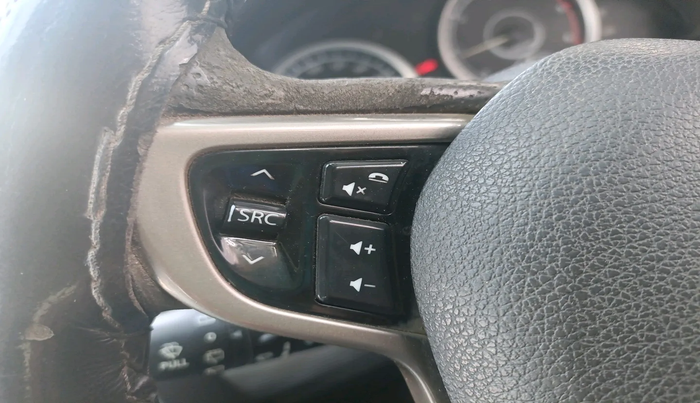 2017 Tata Safari Storme 2.2 EX 4X2, Diesel, Manual, 1,48,520 km, interior