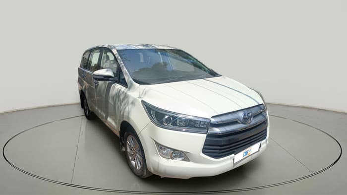 2016 Toyota Innova Crysta 2.4 VX 8 STR, Diesel, Manual, 1,67,473 km, exterior