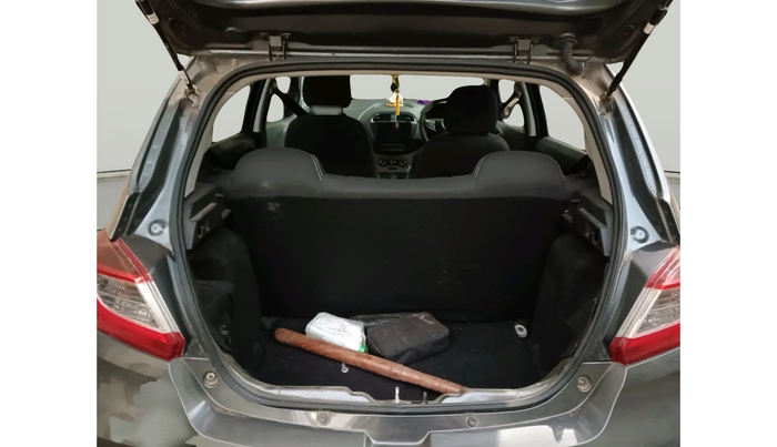 2023 Tata Tiago XT (O) PETROL, Petrol, Manual, 7,569 km, exterior