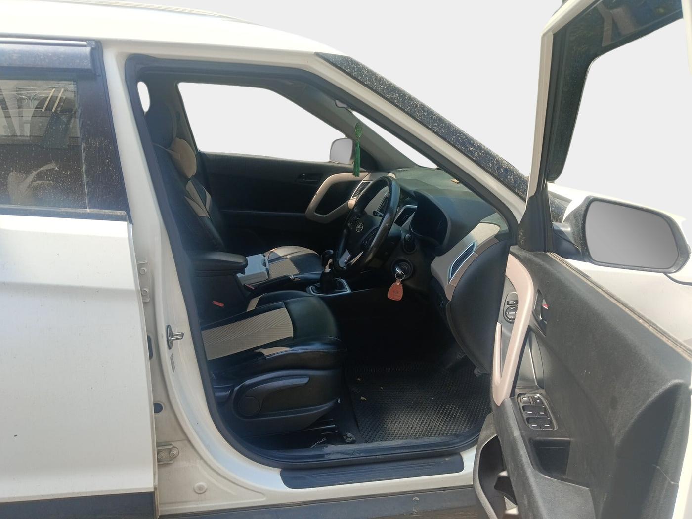 2019 Hyundai Creta E PLUS 1.4 DIESEL, Diesel, Manual, 1,67,599 km, interior