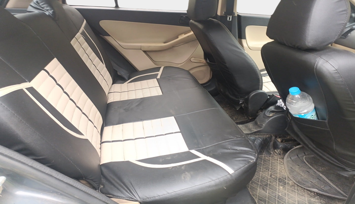 2016 Tata Indica V2 LS DIESEL, Diesel, Manual, 1,03,023 km, interior