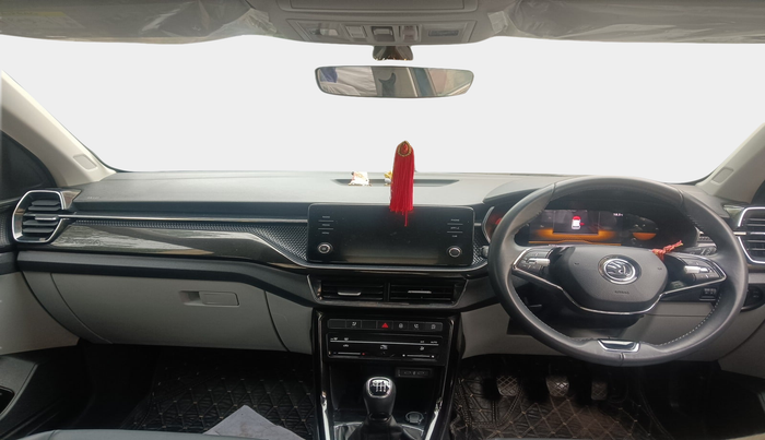 2023 Skoda KUSHAQ STYLE 1.0L TSI MT, Petrol, Manual, 5,236 km, interior