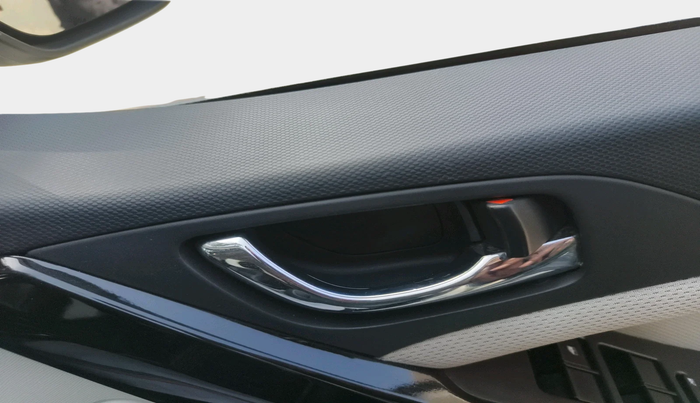 2023 Tata NEXON XZ PLUS DIESEL SUNROOF, Diesel, Manual, 91,890 km, interior